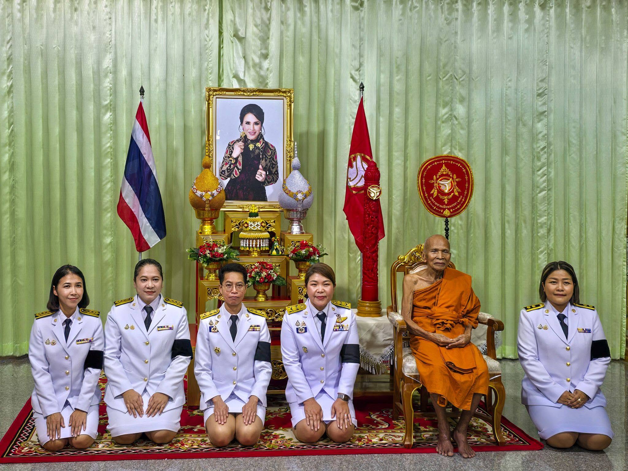 มทร.ตะวันออก วิทยาเขตจันทบุรี ร่วมพิธีถวายเทียนพรรษาพระราชทานและพัดรองที่ระลึก ณ วัดทุ่งตาอิน อ.เขาคิชฌกูฏ จ.จันทบุรี