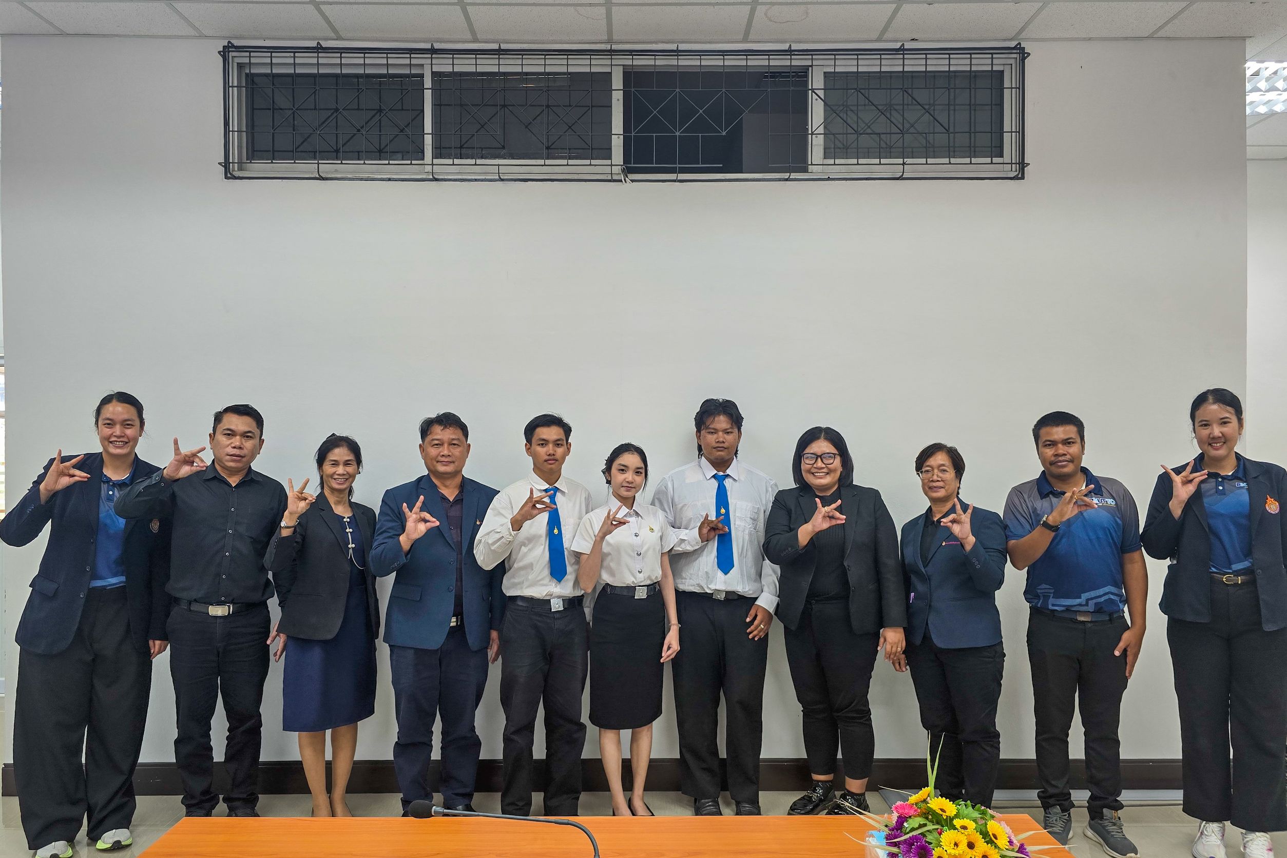 มทร.ตะวันออก วิทยาเขตจันทบุรี ให้การต้อนรับคณะติดตามผู้สำเร็จการศึกษาอาชีวศึกษา